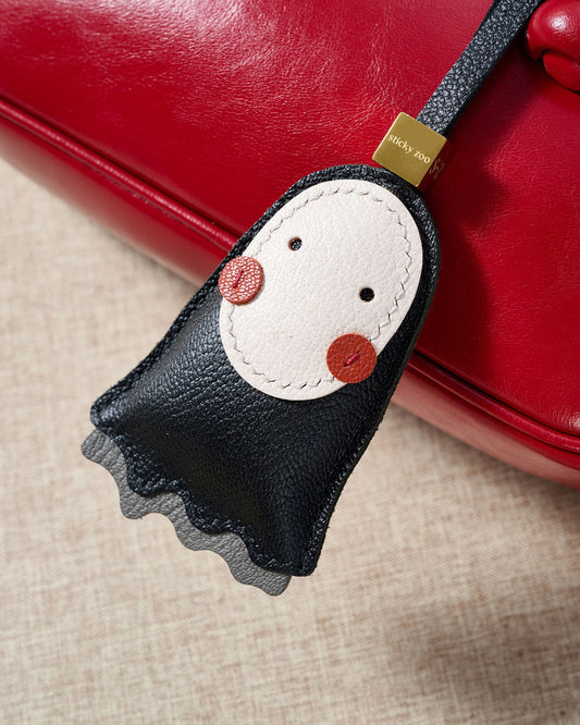 NO FACE CHARM