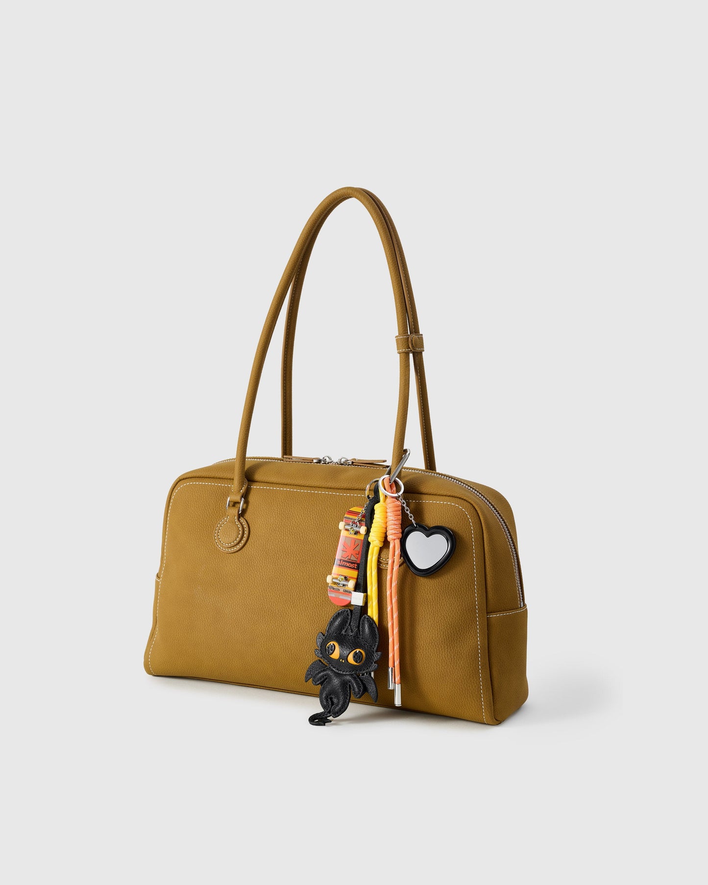 SKATER DRAGON STACK CHARM