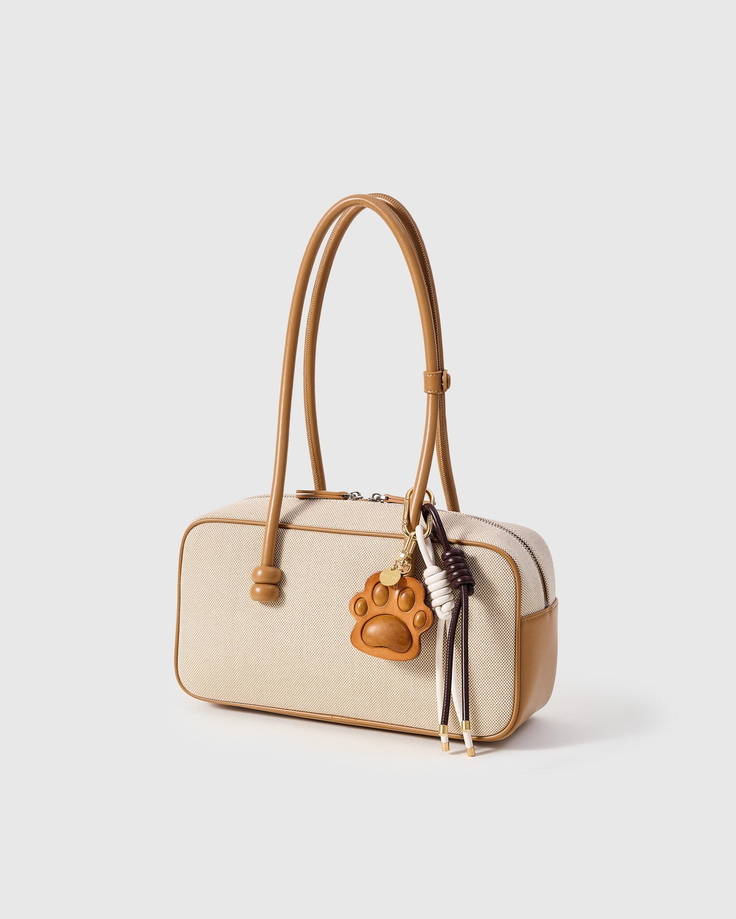 GOLDEN PAW STACK CHARM