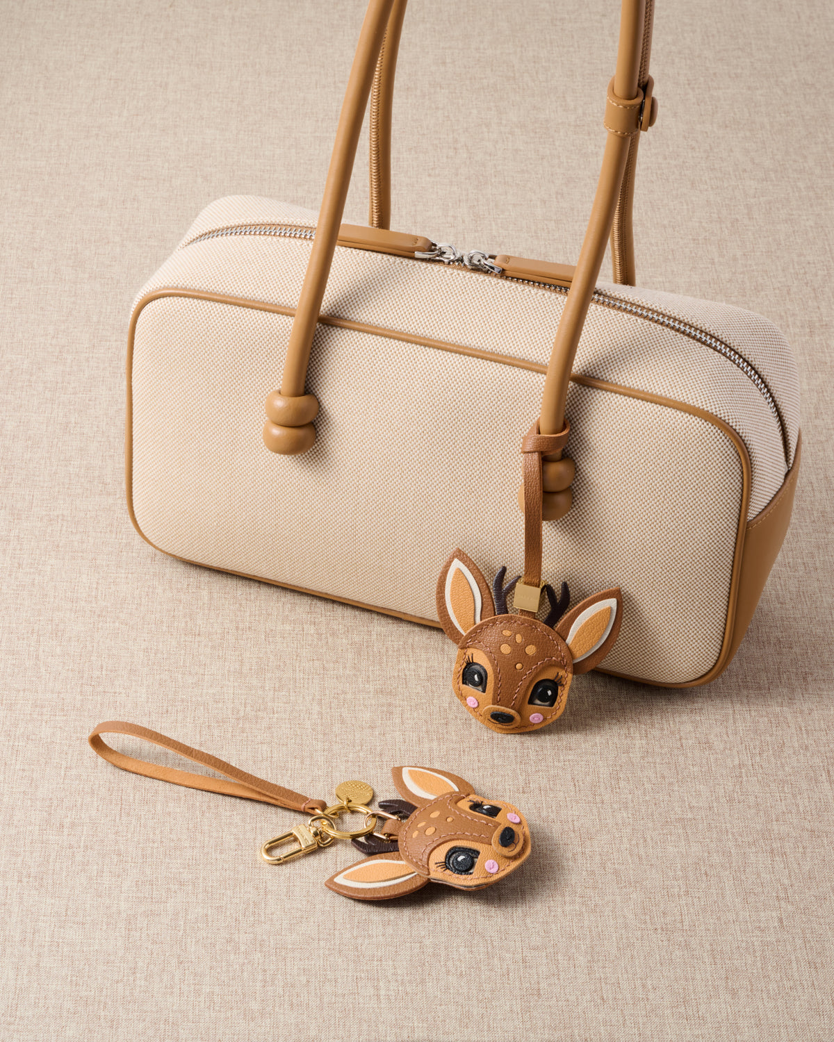 THE CHRISTMAS DEER CHARM