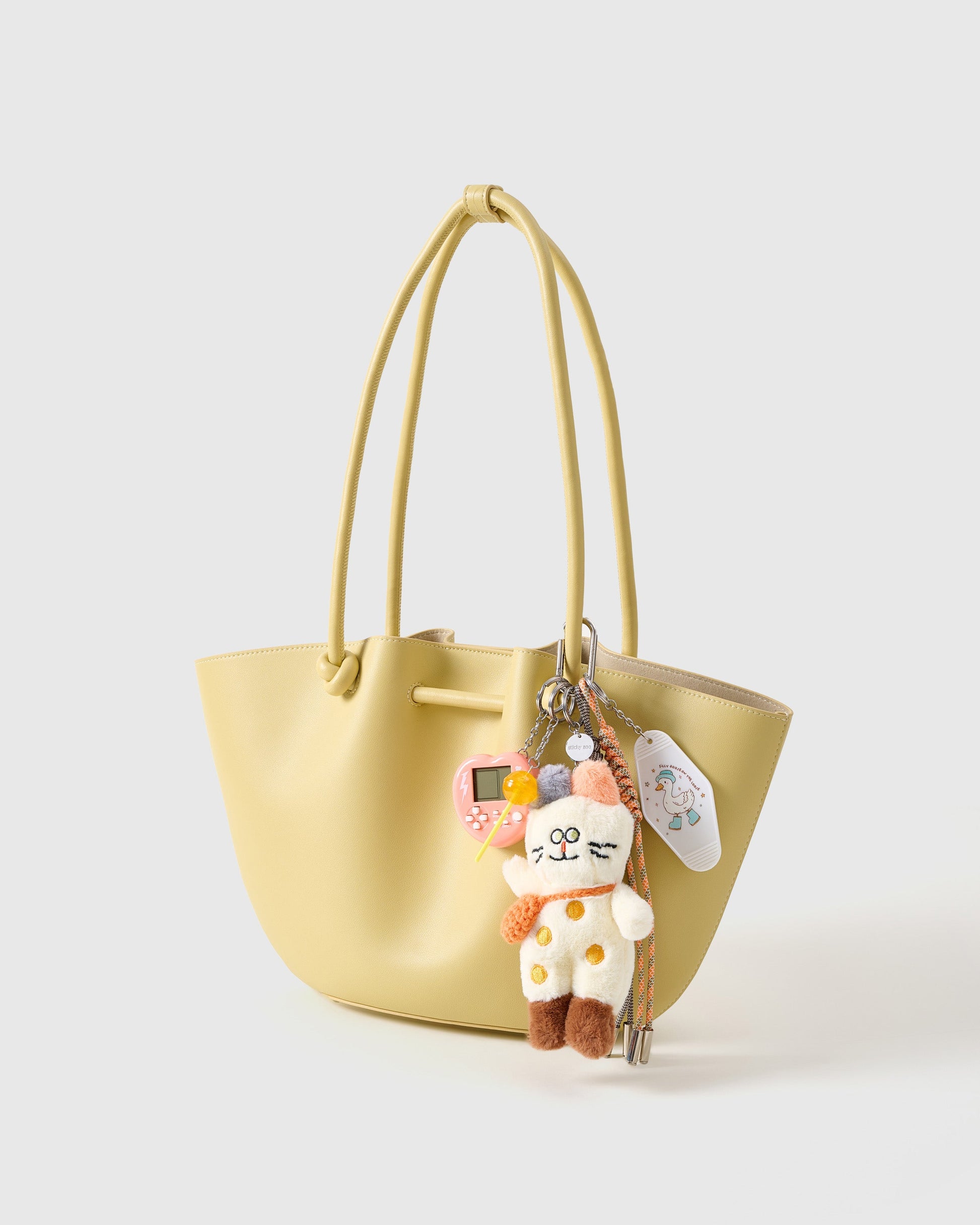 MEOW PLAY STACK CHARM