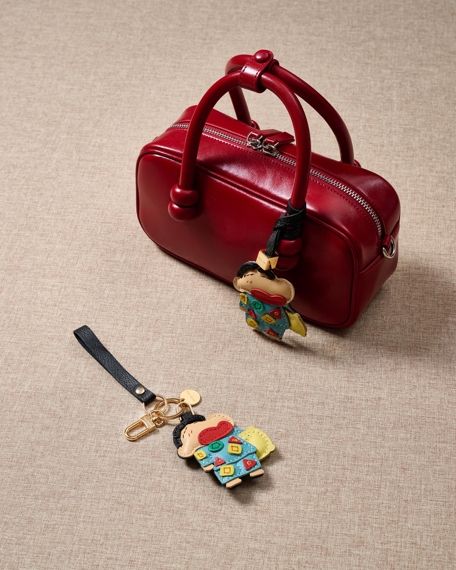 CRAYON SHINCHAN CHARM