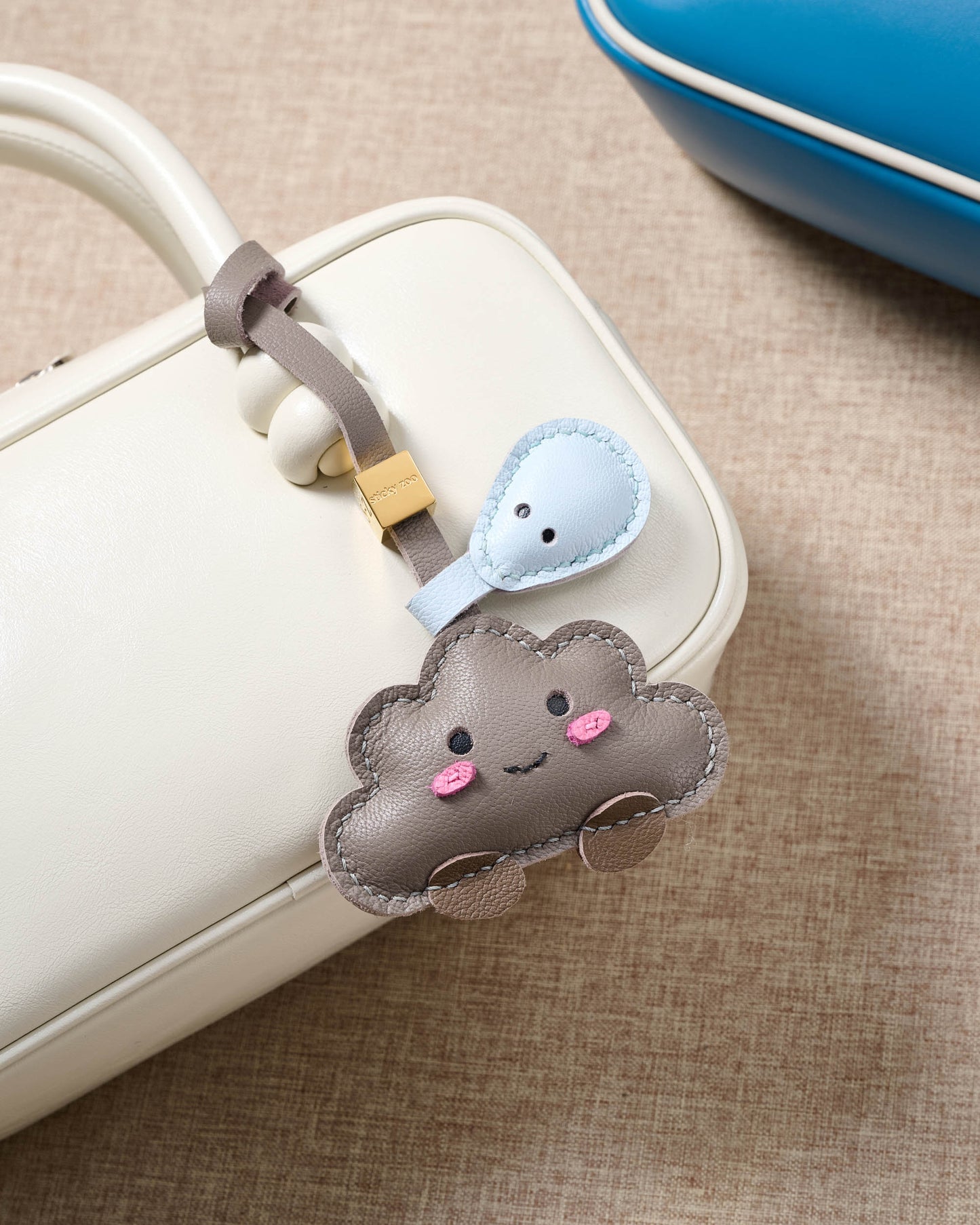 CLOUDSHINE CHARM | RAINY SIDE