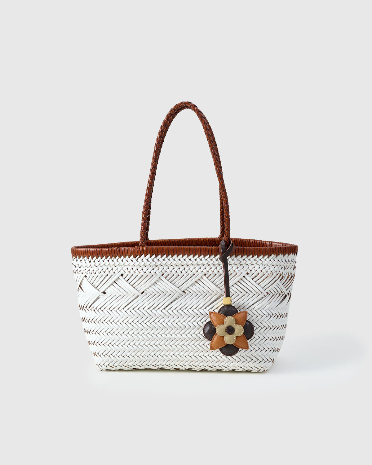 PETAL ESPRESSO CHARM