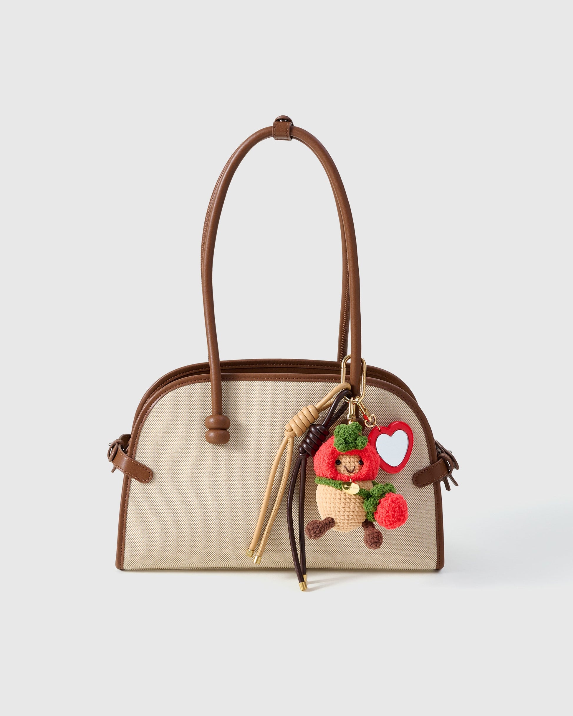 PEANUT TRAVELER HEART STACK CHARM