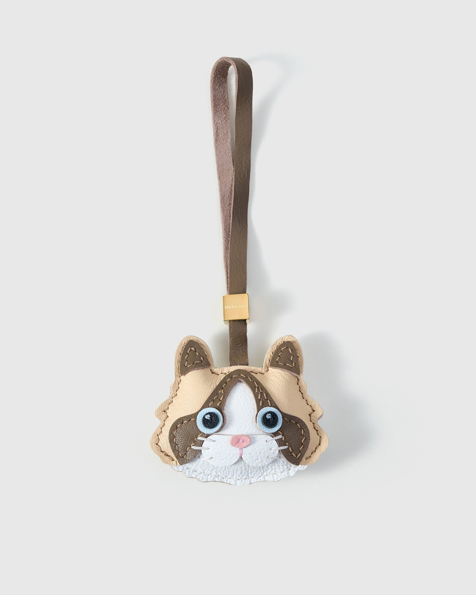RAGDOLL CAT CHARM – CREAM EDITION