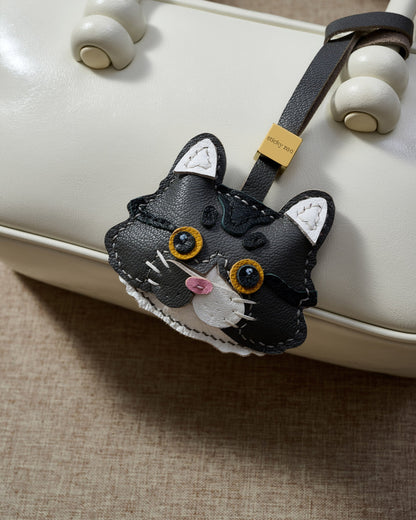 LONG-HAIR TABBY CAT CHARM