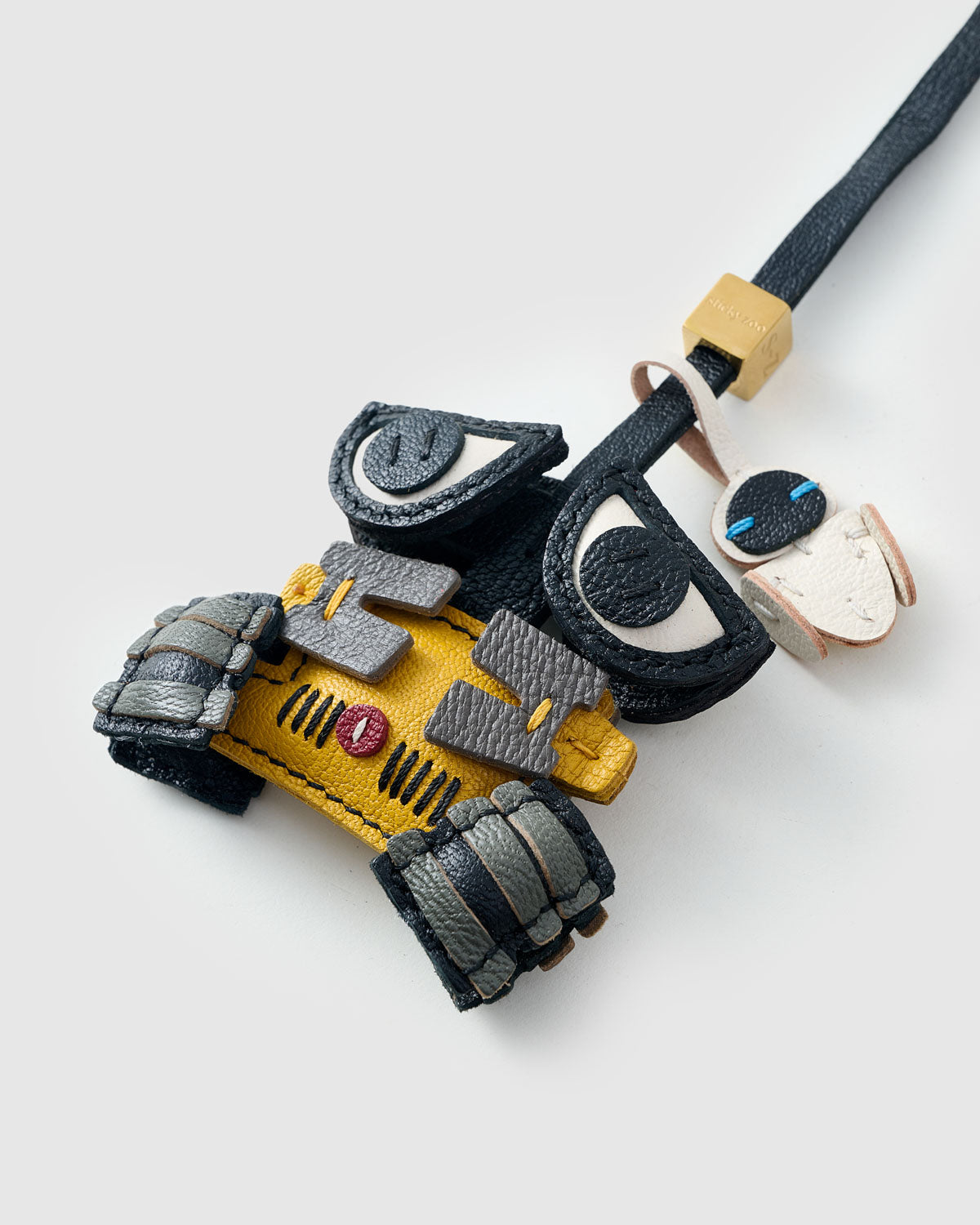 WALL-E CHARM