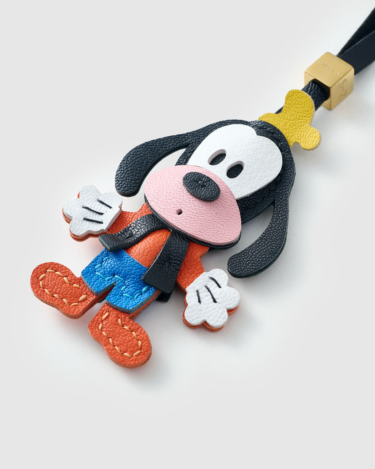 GOOFY CHARM