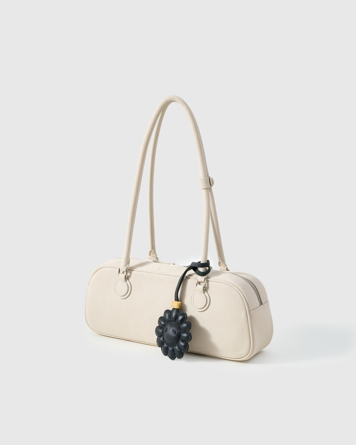 PLAIN NIGHT FLOWER CHARM