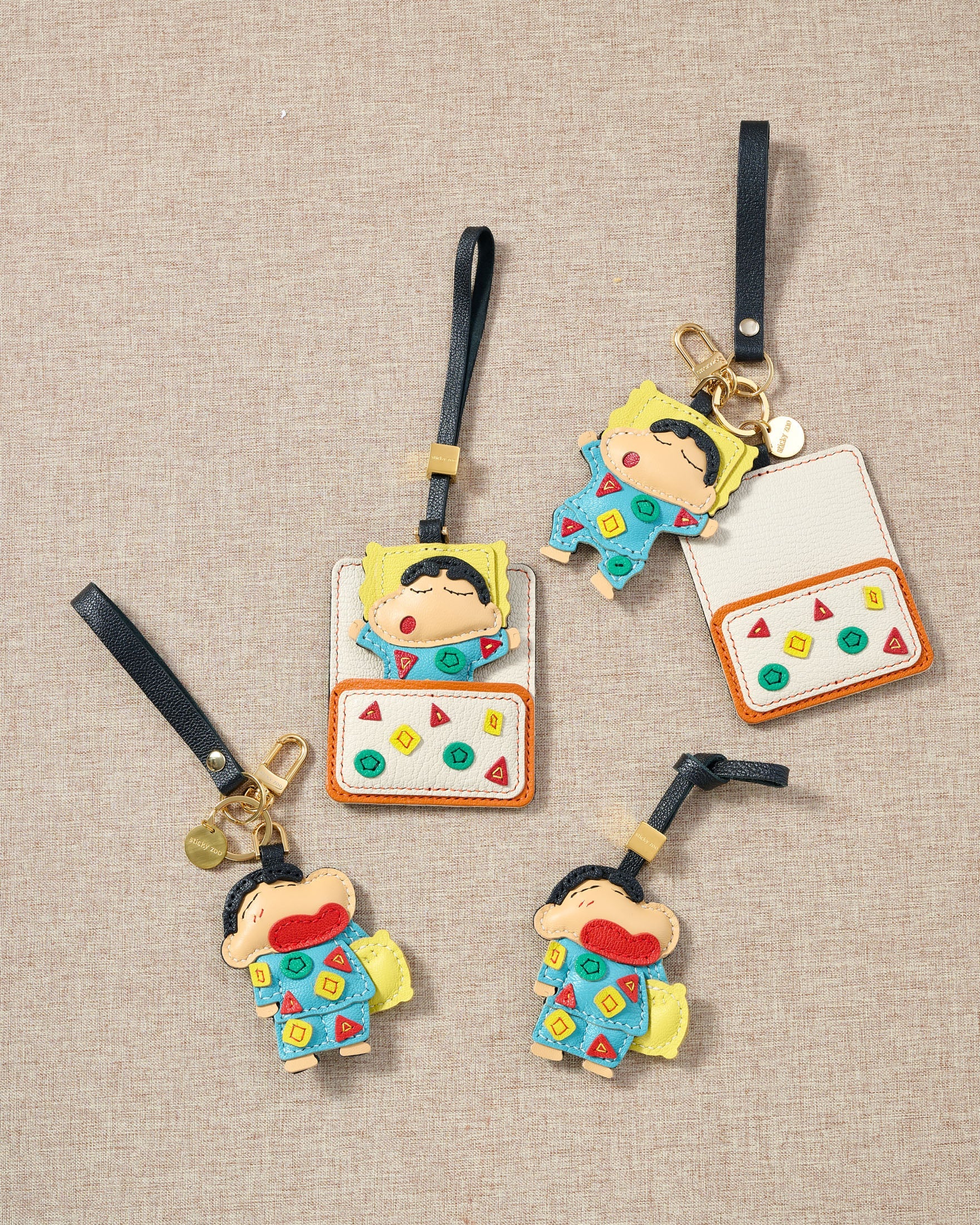 CRAYON SHINCHAN COZY NAP CHARM