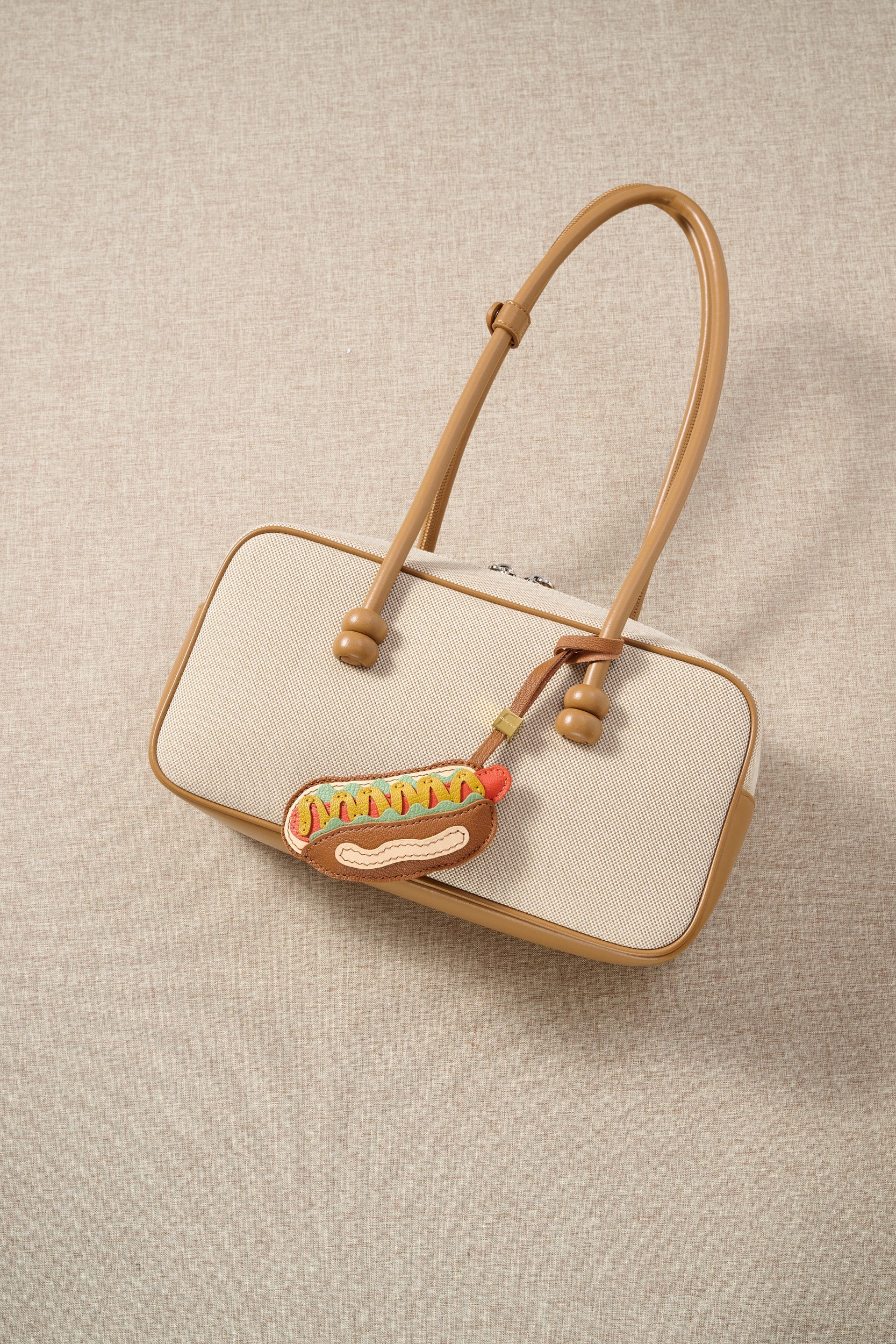 HOT DOG CHARM