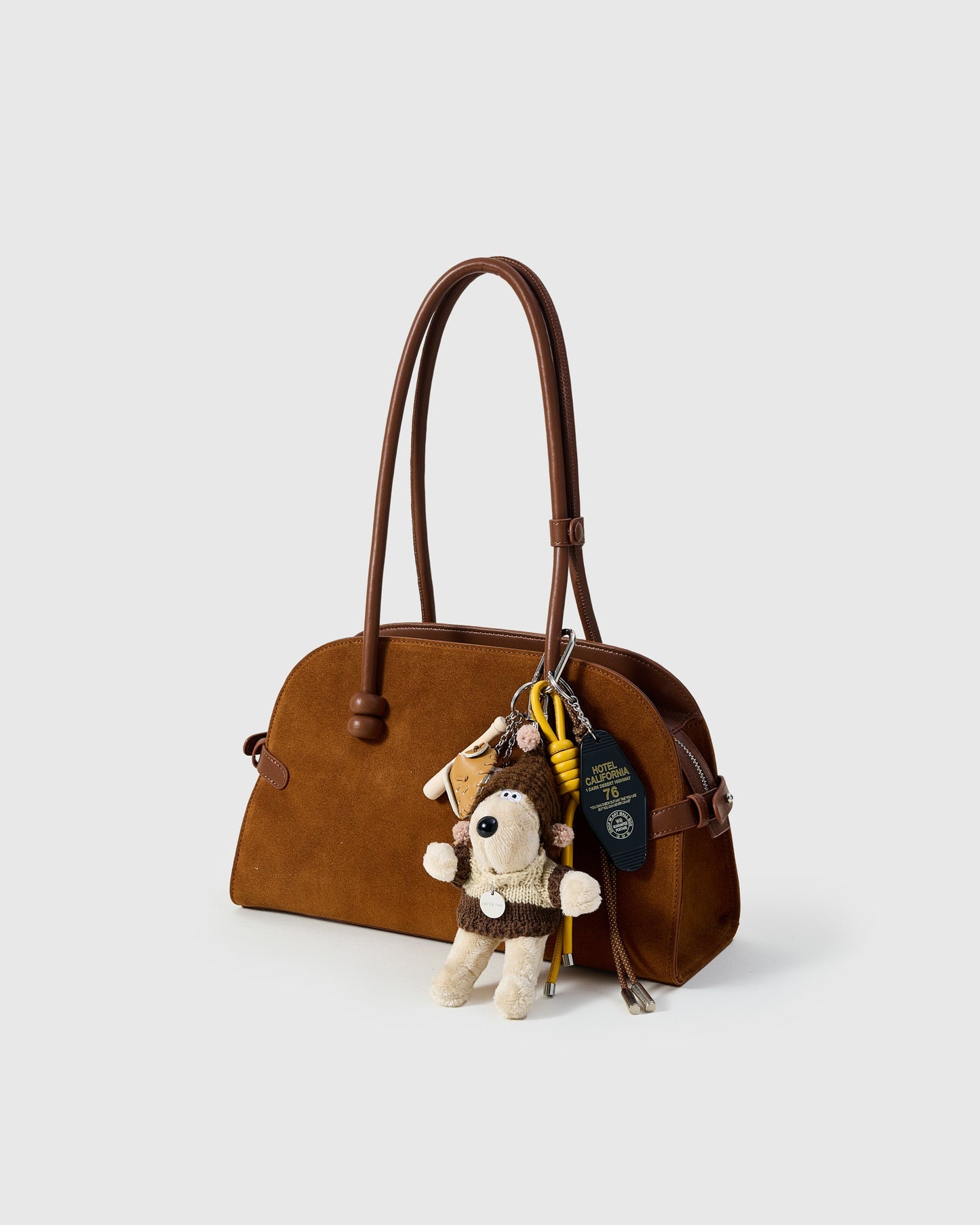 GOLDEN PUPPY BALLPARK STACK CHARM