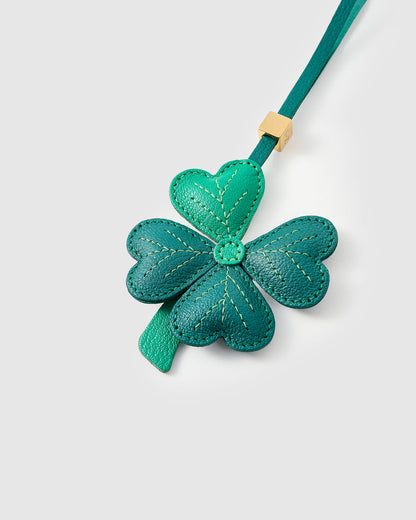 LUCKY CLOVER CHARM