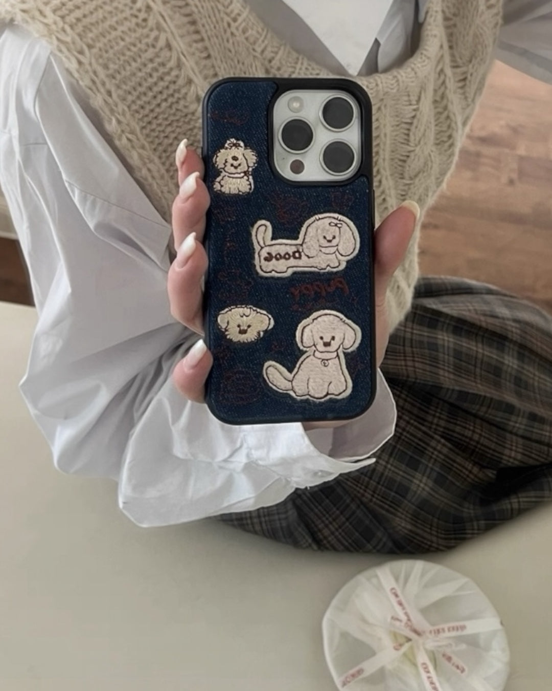 PUPPY DENIM EMBROIDERED CASE
