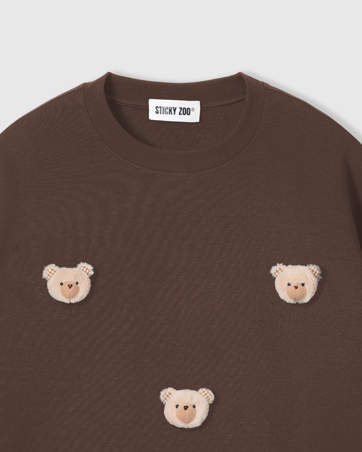 KHAKI TEDDY CHECK-EAR CHARM T-SHIRT