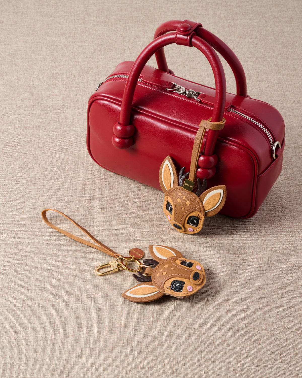 THE CHRISTMAS DEER CHARM - Image 4