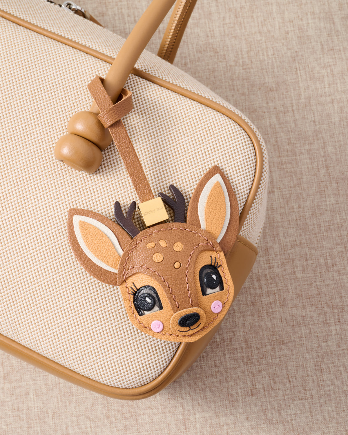 THE CHRISTMAS DEER CHARM - Image 3