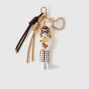 SAINT VIVI STACK CHARM