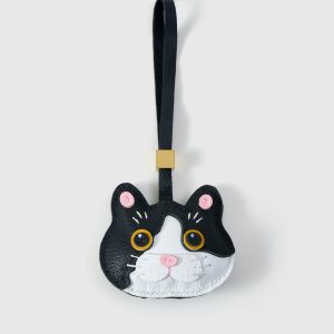 BRITISH SHORTHAIR CAT CHARM – BLACK MUSE EDITION