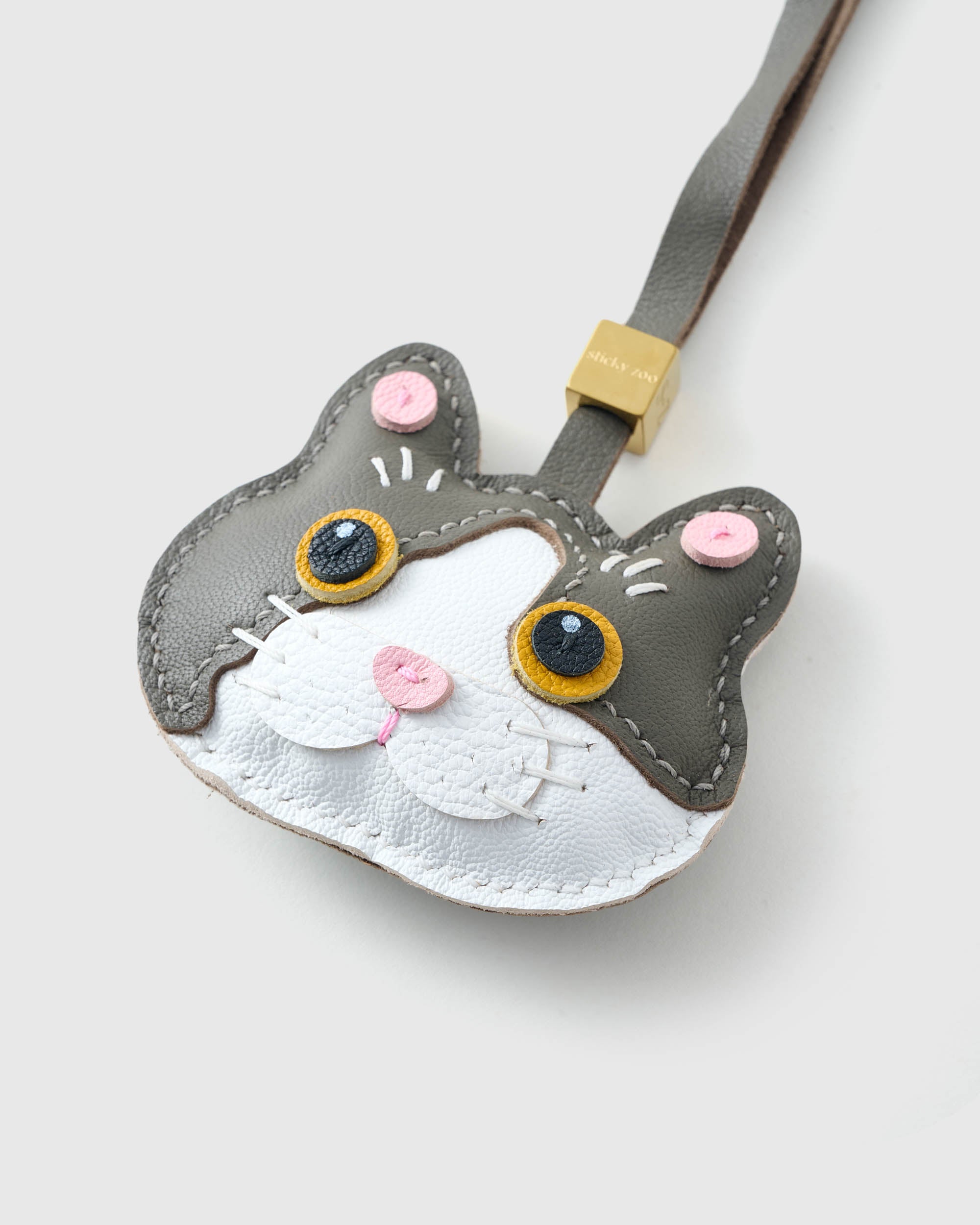 BRITISH SHORTHAIR CAT CHARM – GRAY MUSE EDITION - Image 5
