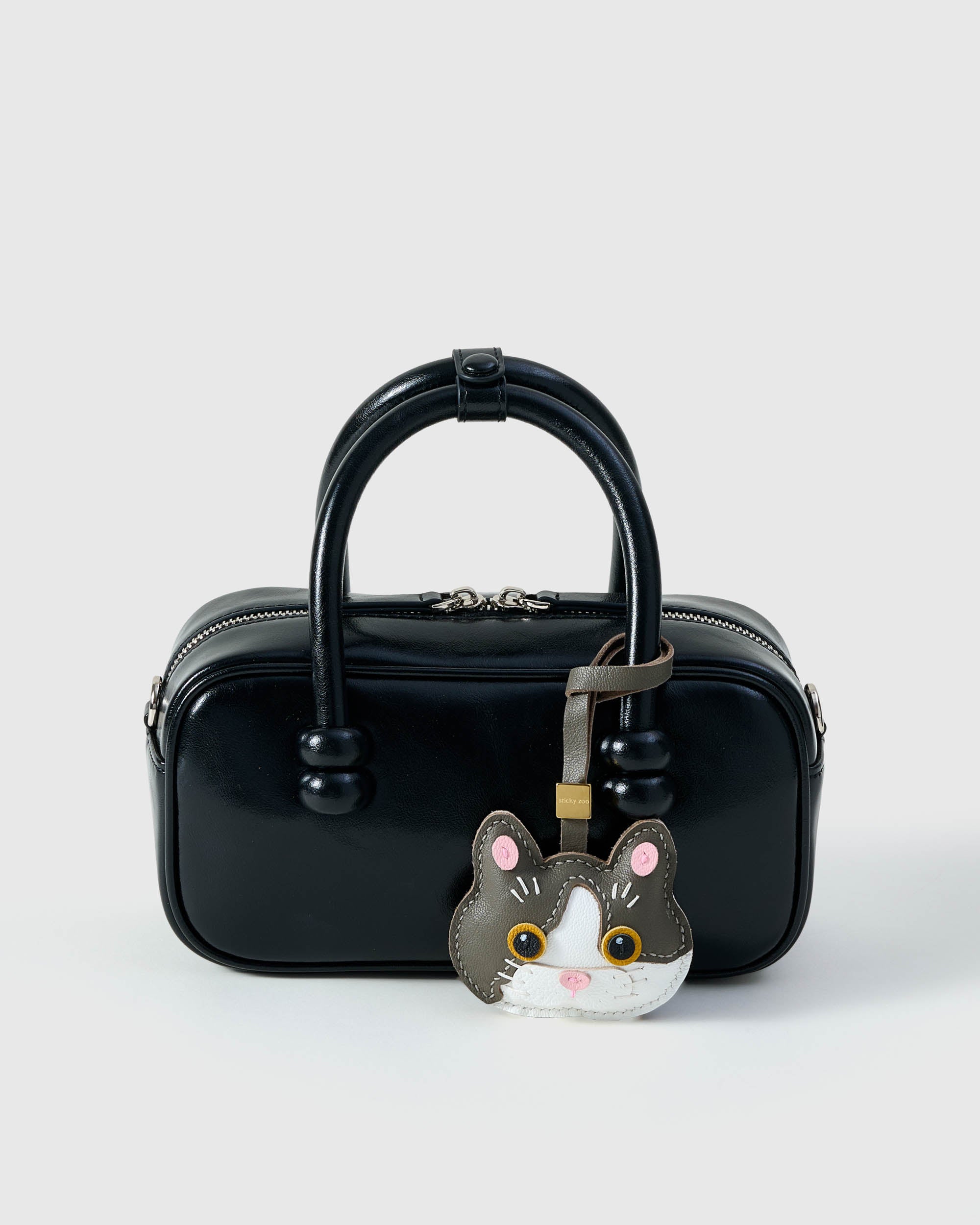 BRITISH SHORTHAIR CAT CHARM – GRAY MUSE EDITION - Image 4