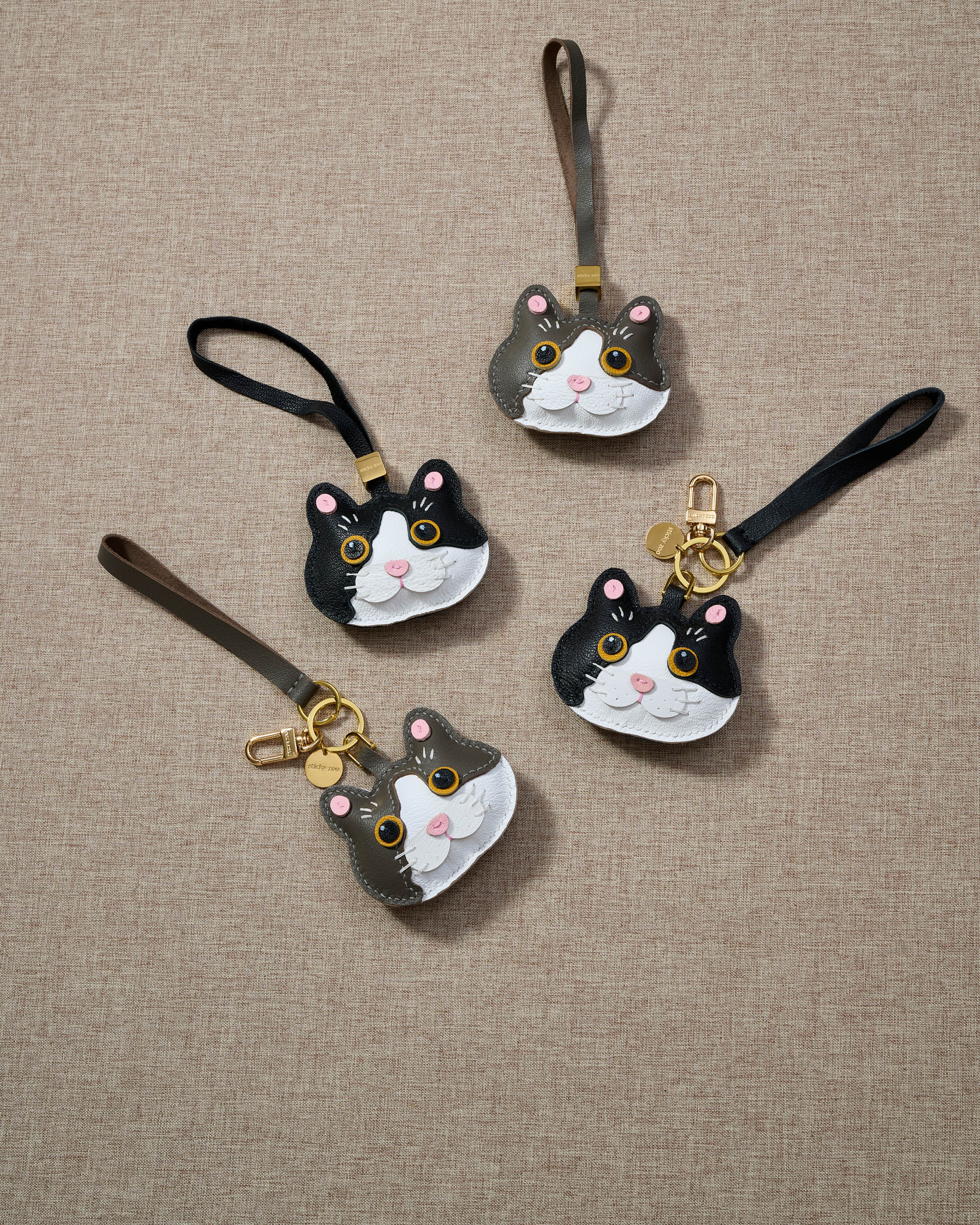 BRITISH SHORTHAIR CAT CHARM – GRAY MUSE EDITION - Image 2