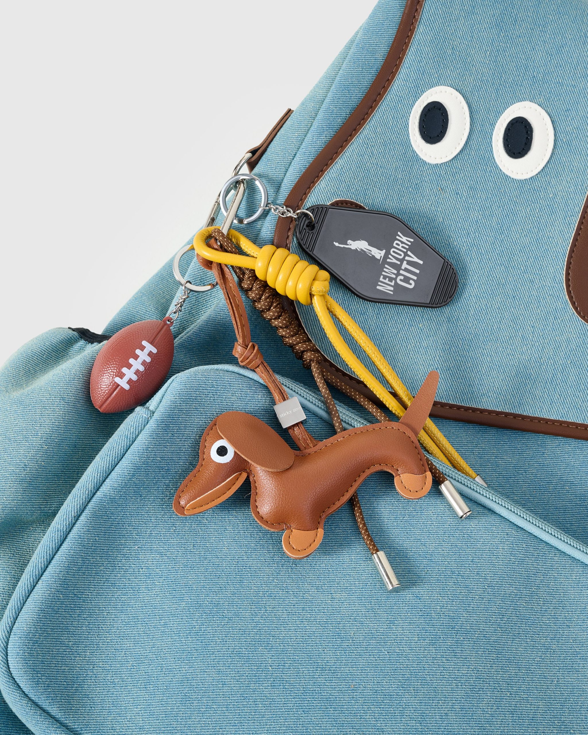 DACHSHUND BACKPACK + CHARM - Image 2