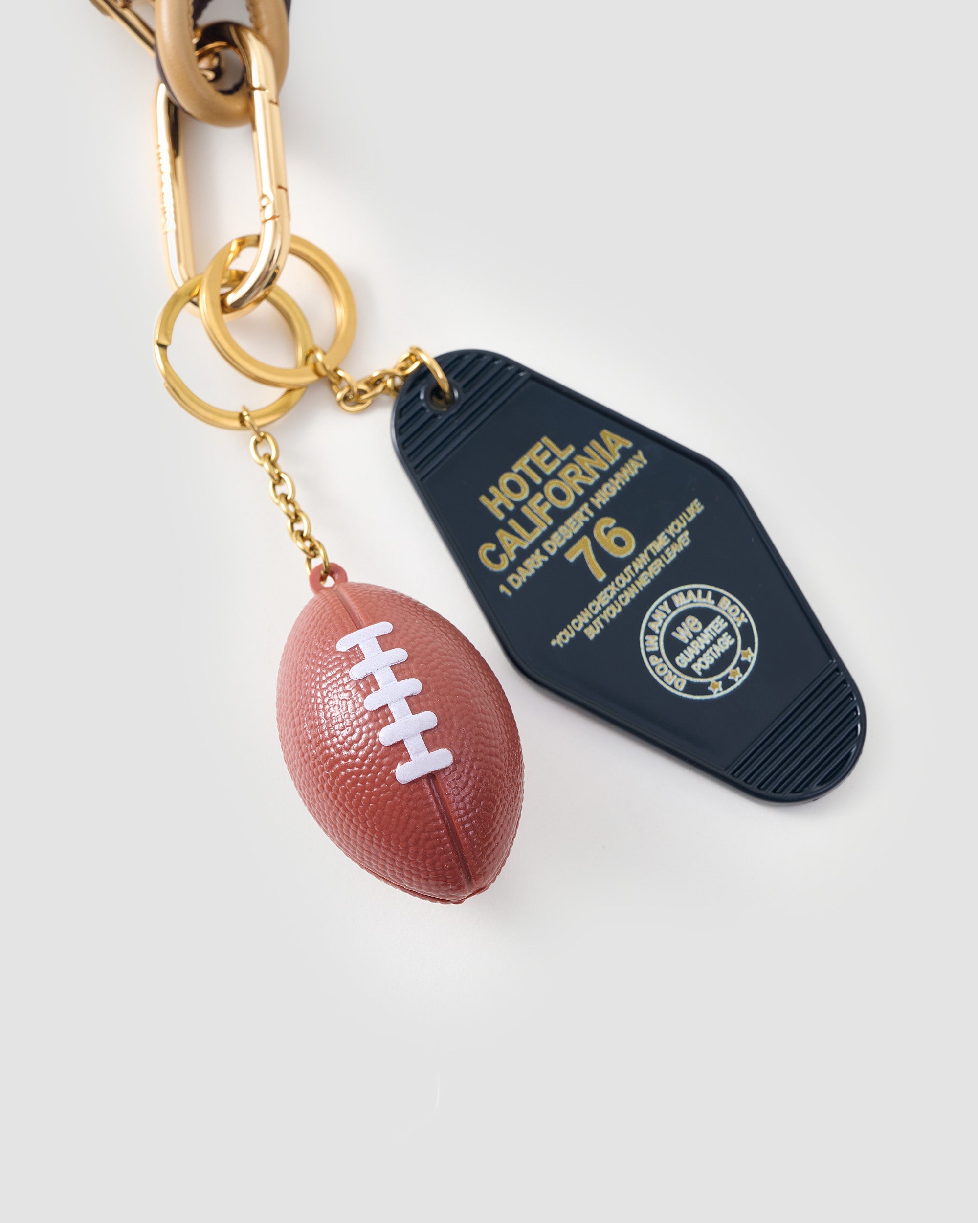 TOUCHDOWN OTTER MOTEL STACK CHARM - Image 3