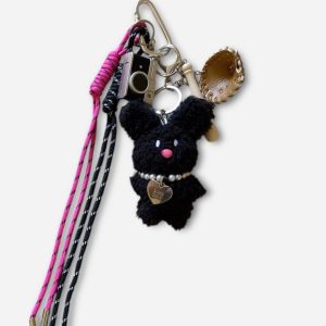 CHARMING ADVENTURE BUNNY CHARM